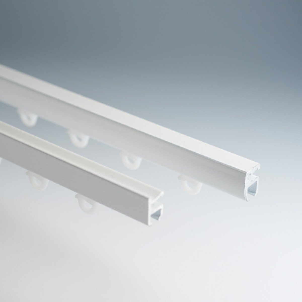 De SF Basic Aluminium Gordijnrails voor de wat gordijnen vitrage